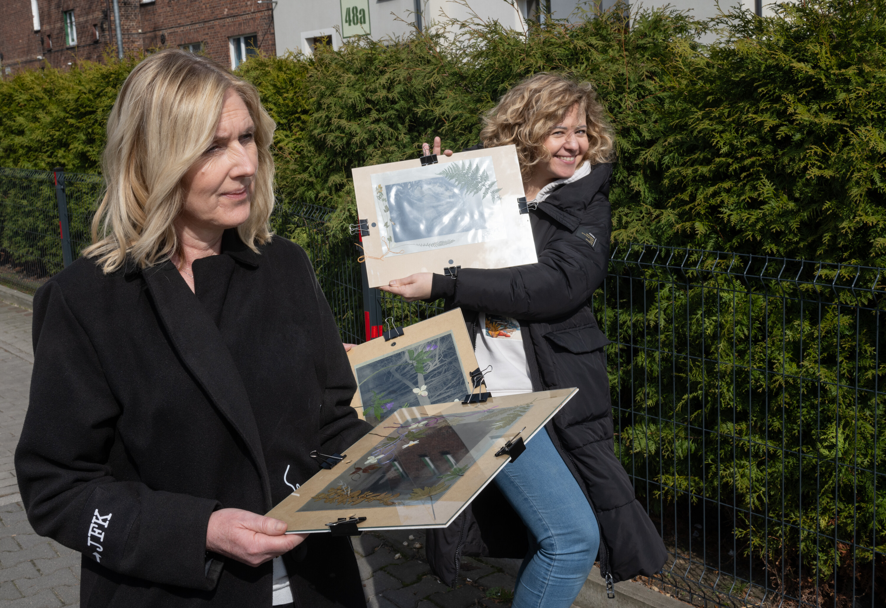 Warsztaty Cyjanotypia z Pauliną Skonieczna w Katowicach 2024 Warsztaty Cyjanotypia zorganizowane przez Radosława Czaplę, Karola Małotę i pracownię drukFineArt.pl w MDK Bogucice-Zawodzie w Katowicach 2024. Prowadząca warsztaty Paulina Skonieczna.